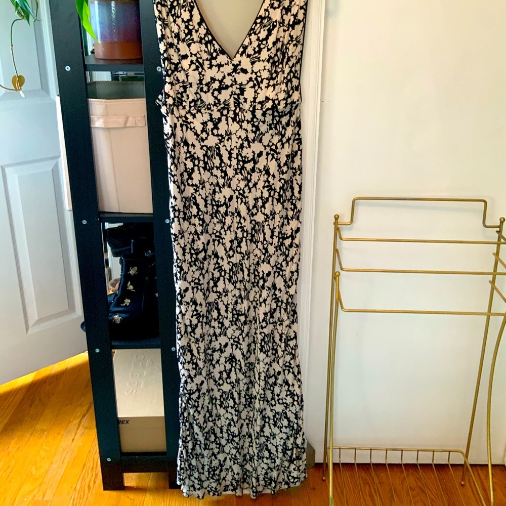 *NEW WITH TAGS* Free People B/W Floor-Length Dress